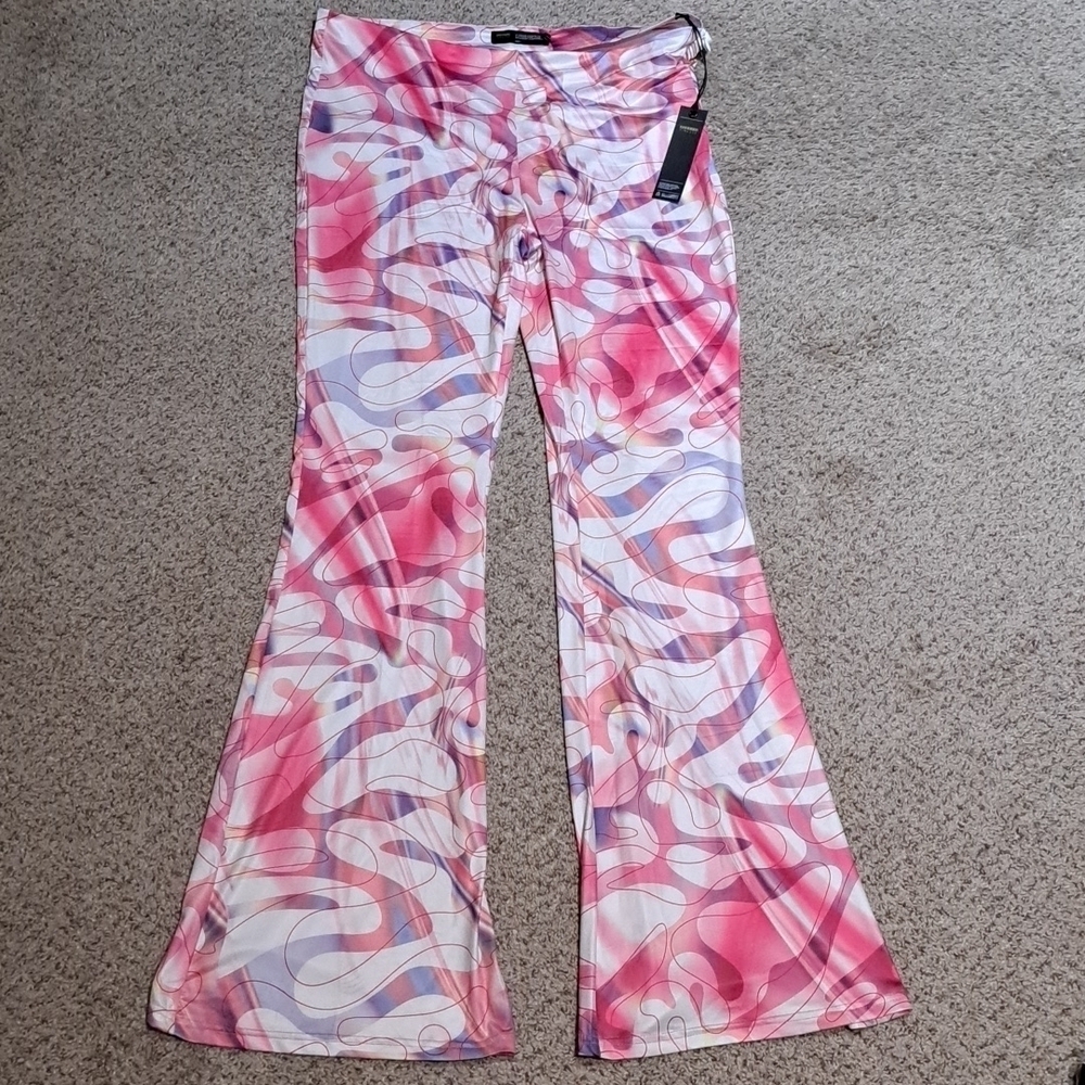 NWT FINESSE size large wearable art UNIQUE flare pants